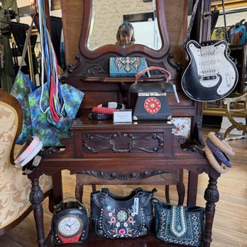 Nannette Keller - A purse that is a beautiful antique clock that actually works if you add a battery and an electric guitar! I - Women's Clothing Near Me - Tehachapi, California