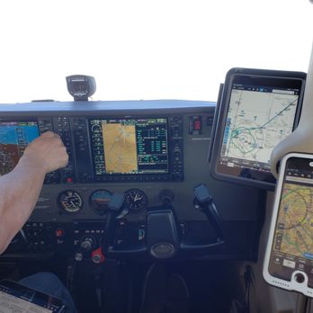 Eric Bailey Certified Flight Instructor - G1000 flighting in IFR - Flight Instruction Near Me - Chandler, Arizona Eric Bailey Certified Flight Instructor - G1000 flighting in IFR - Flight Instruction Near Me - Chandler, Arizona