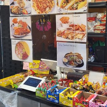 Taco-Lys - a display of mexican food - Mexican Near Me - Joliette, Quebec Taco-Lys - a display of mexican food - Mexican Near Me - Joliette, Quebec