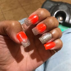 T Nail - Beautifully done nails
