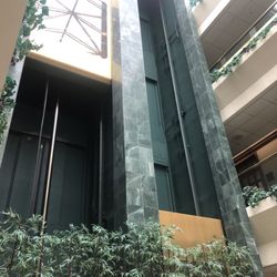 Radiante Dental and Facial - Elevator up