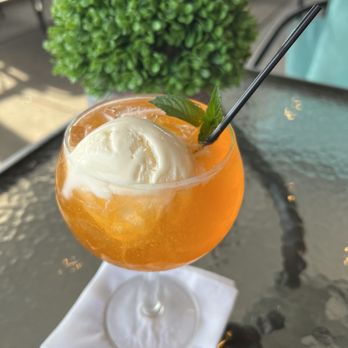 Lauren's Restaurant - Creamsicle Cocktail - Breakfast & Brunch Near Me - Warren, Rhode Island Lauren's Restaurant - Creamsicle Cocktail - Breakfast & Brunch Near Me - Warren, Rhode Island