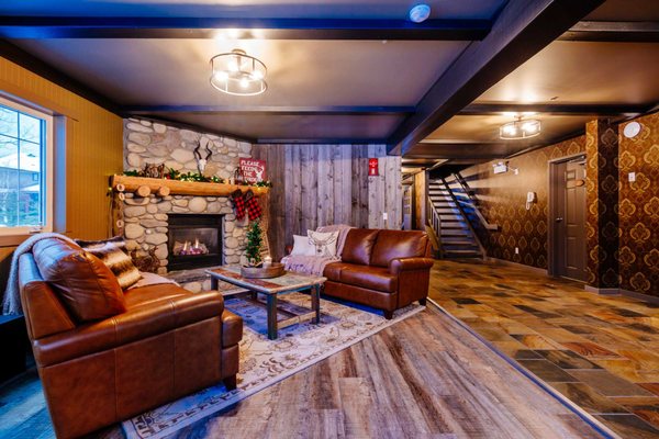 Creekside Villa by null