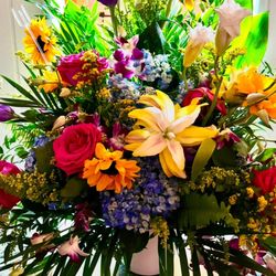 Hirni's Wayside Garden Florist - Floral arrangement