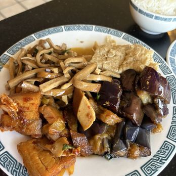 Lu's Garden - Lunch combo - Chinese Near Me - San Gabriel, California Lu's Garden - Lunch combo - Chinese Near Me - San Gabriel, California