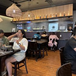 Hinodeya - San Jose - Bar seating