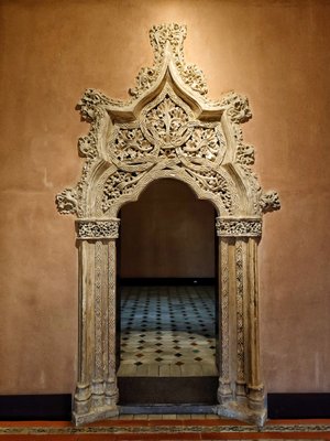 Aljafería Palace by null