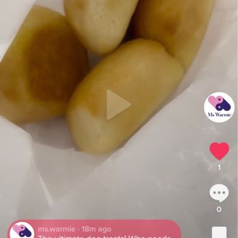 Texas Roadhouse - Sweet Dinner rolls. Watch the video for more: https://youtube.com/shorts/pcGJjVnhyeE?feature=share - Barbeque Near Me - Hot Springs, Arkansas
