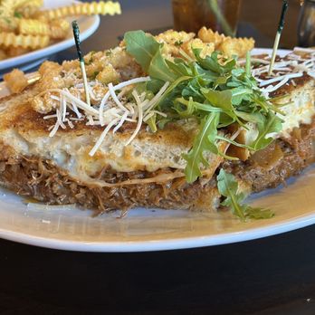 The Foxy Brown - Short Rib Grilled Cheese delicious - Comfort Food Near Me - Fort Lauderdale, Florida The Foxy Brown - Short Rib Grilled Cheese delicious - Comfort Food Near Me - Fort Lauderdale, Florida