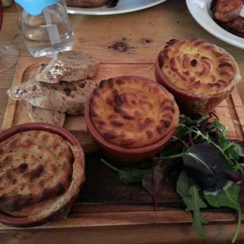 The Dorset - Seafood Near Me - Brighton, BNH