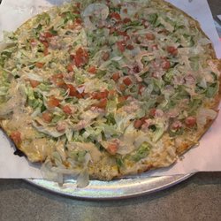 Stadium Sports Bar & The Lodge - Cajun Chicken Pizza