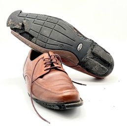 Before. Crumbling foam soles.