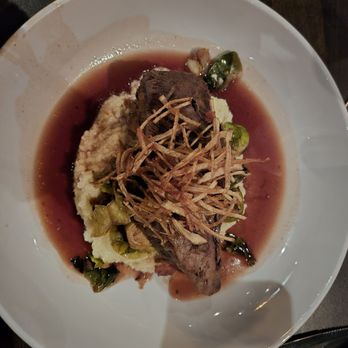Montarra - Short rib entree - New American Near Me - Algonquin, Illinois