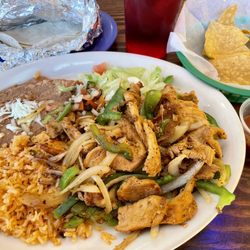 Taqueria Las Palmas - Chicken Fajitas (Lunch)
