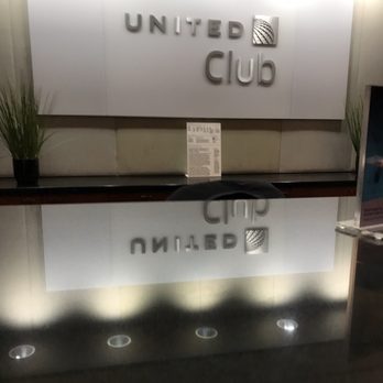 United Club - Sign - Airport Lounges Near Me - Houston, Texas United Club - Sign - Airport Lounges Near Me - Houston, Texas