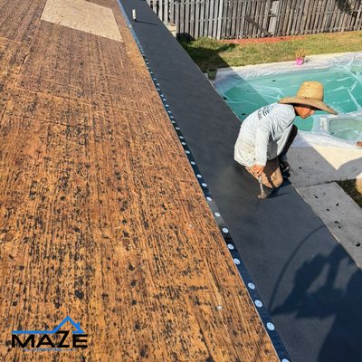 Maze Roofing