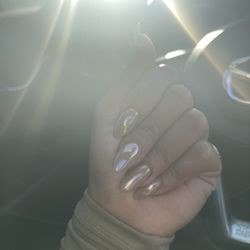INails - Perfectly shaped !