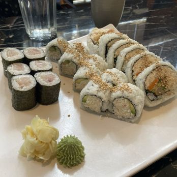 Sushi Karis - Japanese Near Me - Coquitlam, British Columbia