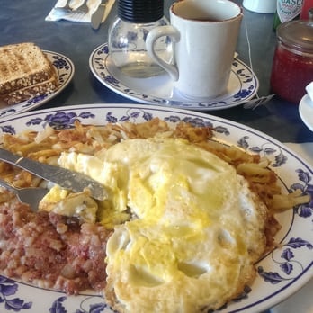 Pete's Egg Nest - Corned beef hash, over hard eggs, hash, tea, toast delicious under twenty bucks including tip. Would definitely recommend. - Breakfast & Brunch Near Me - Seattle, Washington