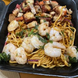 Chow Mein Marisco Chow Mein Marisco