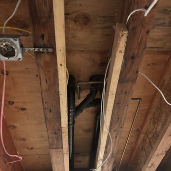 MDM Restoration - Wet ceiling, structural drying, demo - Damage Restoration Near Me - Manhattan Beach, California MDM Restoration - Wet ceiling, structural drying, demo - Damage Restoration Near Me - Manhattan Beach, California