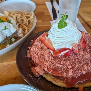 Mahi’ai Table - Strawberry guava pancakes - Cocktail Bars Near Me - Kapolei, Hawaii
