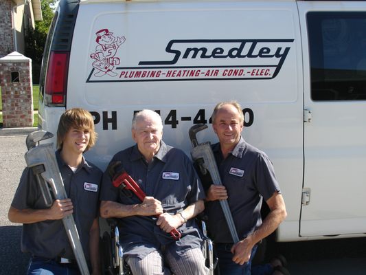 Smedley Service Logo