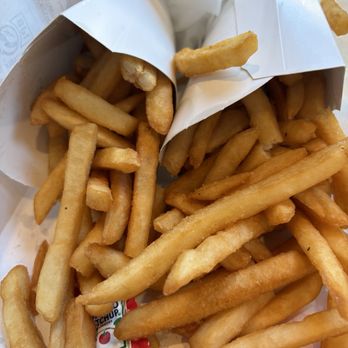 7th Street Burger - Fries - Burgers Near Me - Boston, Massachusetts