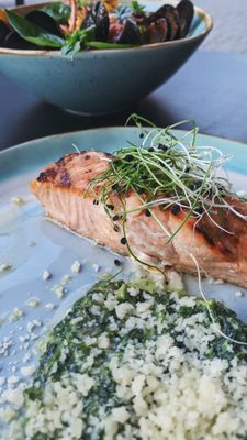 8Eleven Modern Bistro by null