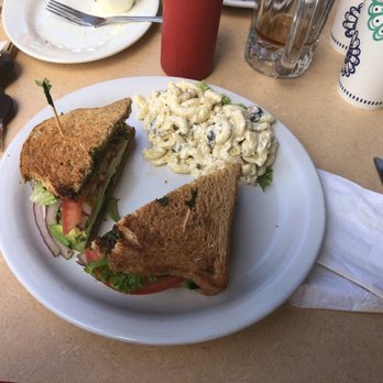 Russian River Pub - Veggie sandwich with macaroni salad - American Near Me - Forestville, California Russian River Pub - Veggie sandwich with macaroni salad - American Near Me - Forestville, California