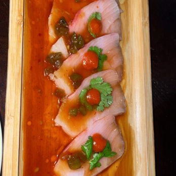 Arata Sushi - Yellowtail Sashimi Kizame Wasabi - Japanese Near Me - Syosset, New York