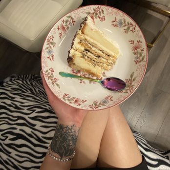 Diplomat Bakery - Diplomat - Bakeries Near Me - Richmond, British Columbia