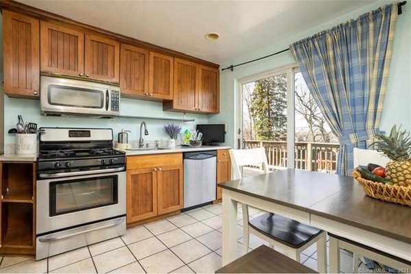 Jose Padilla - Coldwell Banker Realty