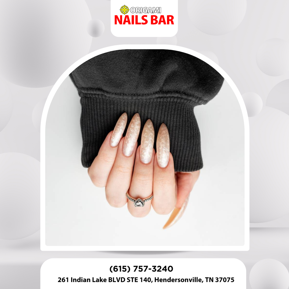 Origami Nails Logo