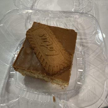 Petit Delights Desserts - Biscoff Basbousa - Bakeries Near Me - Scarborough, Ontario