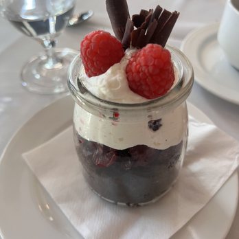 Artisan Restaurant - Artisan Black Forest - Breakfast & Brunch Near Me - West Hartford, Connecticut Artisan Restaurant - Artisan Black Forest - Breakfast & Brunch Near Me - West Hartford, Connecticut
