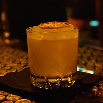 10 1/4 Pasadena - Penicillin - Cocktail Bars Near Me - Pasadena, California