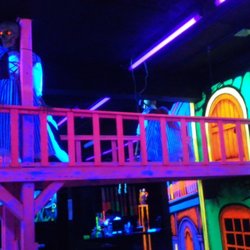 Pirate's Mini Golf