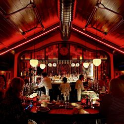 El Royale - The Bar