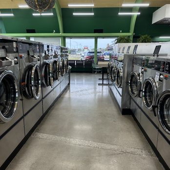 Overland Park Laundry - Laundromat Near Me - Overland Park, Kansas Overland Park Laundry - Laundromat Near Me - Overland Park, Kansas