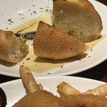 Elbow Room - That bread - New American Near Me - Fresno, California Elbow Room - That bread - New American Near Me - Fresno, California