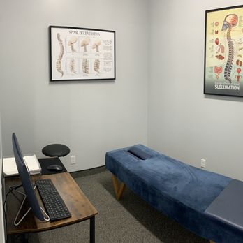 klein chiropractic - Exam room / Private adjusting room. - Chiropractors Near Me - Hayden, Idaho klein chiropractic - Exam room / Private adjusting room. - Chiropractors Near Me - Hayden, Idaho