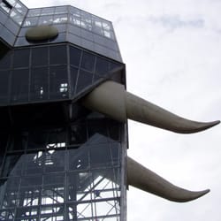Gläserner Elefant