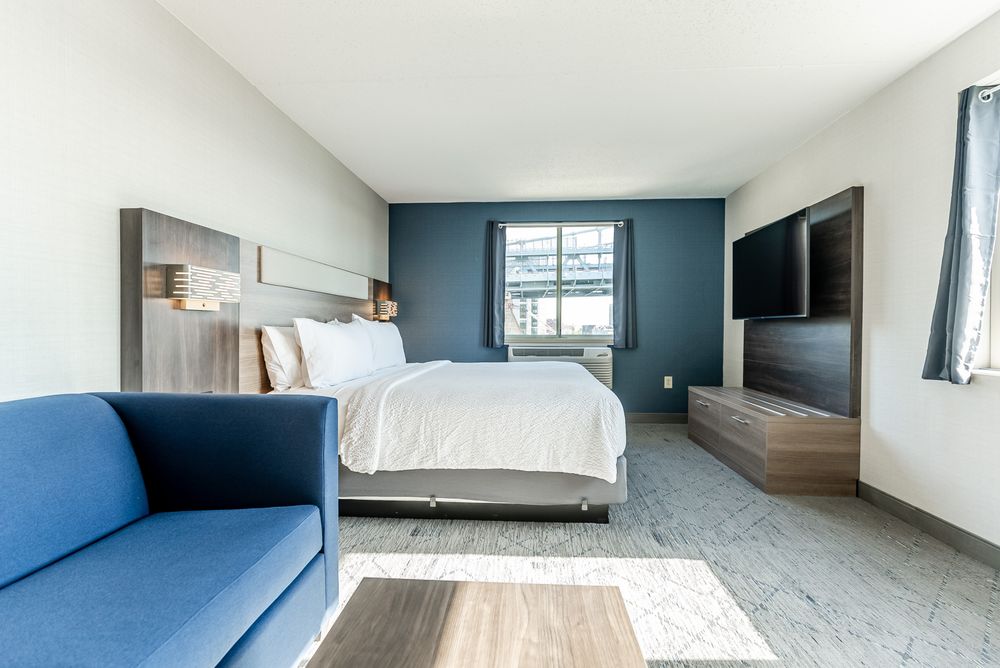 Holiday Inn Express Philadelphia - Penns Landing