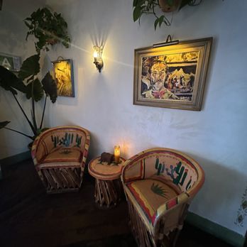 The Hideaway - Steakhouses Near Me - Beverly Hills, California