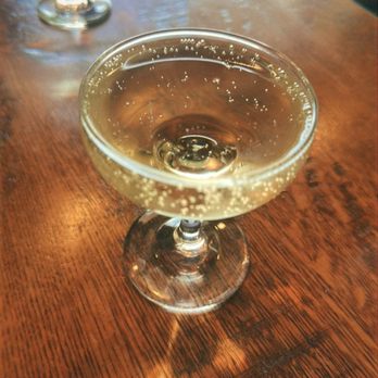 Merchant & Main Grill & Bar - Champagne - Bars Near Me - Vacaville, California Merchant & Main Grill & Bar - Champagne - Bars Near Me - Vacaville, California