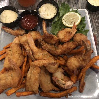 Captain Brad's Coastal Kitchen - 6 fried shrimp and 6 coconut shrimp COMBO - Seafood Near Me - Tomball, Texas