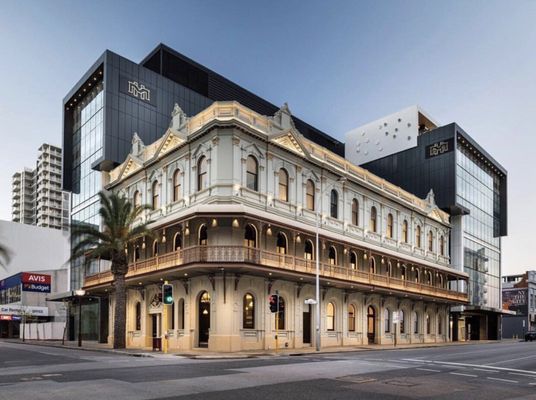 The Melbourne Hotel by null