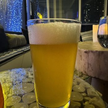 Sandbar Rooftop - I got 2 beers and both weren't full. $9. My wife had 2 Aperol Spritz that she enjoyed. - Cocktail Bars Near Me - New York, New York