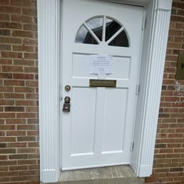 Exterior outside entrance of Bei Painting Services - And this is how the door looks after. Exterior outside entrance of Bei Painting Services - And this is how the door looks after.